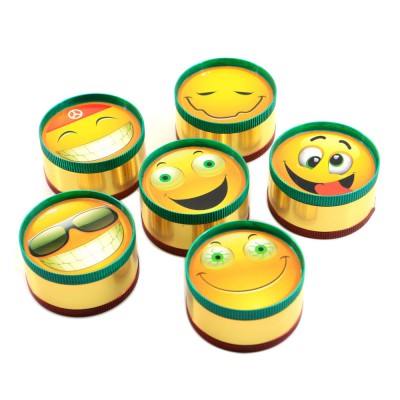 Ґріндер металевий/три частини "Smile" (52*29мм)